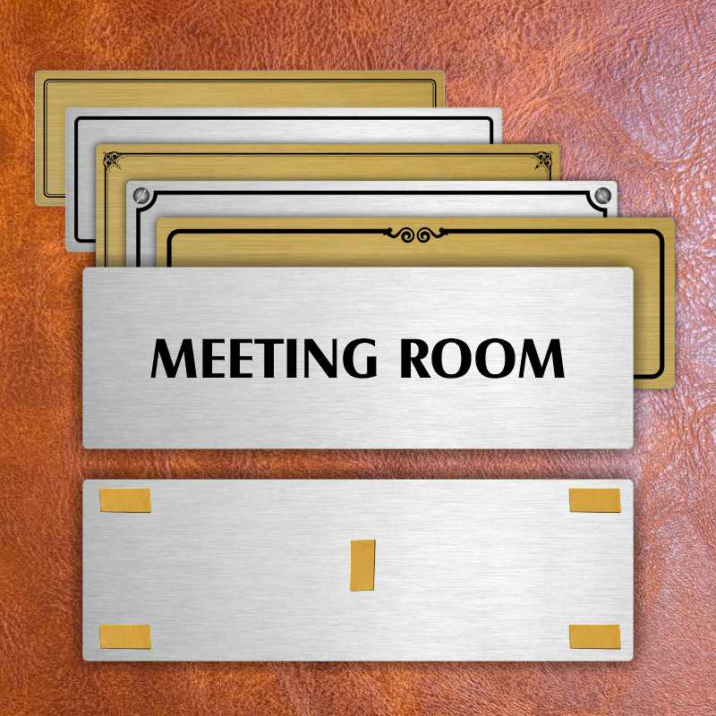Meeting room, stříbrná popiska na dveře
