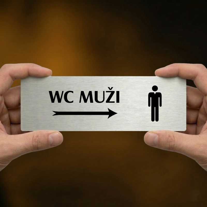 WC muži vpravo, 240x79mm, stříbrná popiska s dvojtým rámečkem