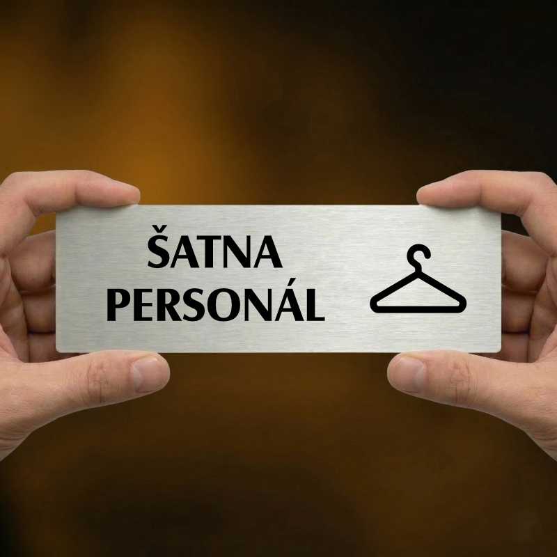Šatna personál, 240x79mm, zlatá popiska s rámečkem
