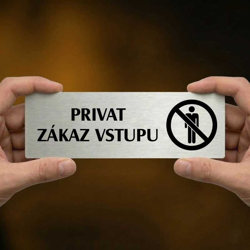 Privat, 200x66mm, stříbrná popiska s okrasným rámečkem  
