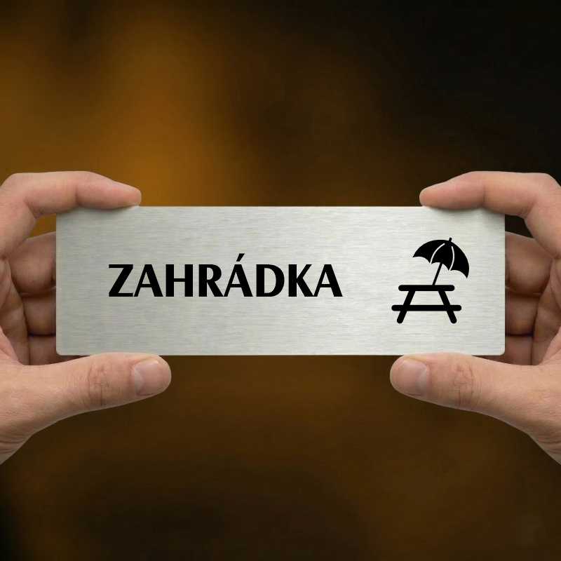 Zahrádka, 240x79mm, zlatá popiska s imitacemi šroubků