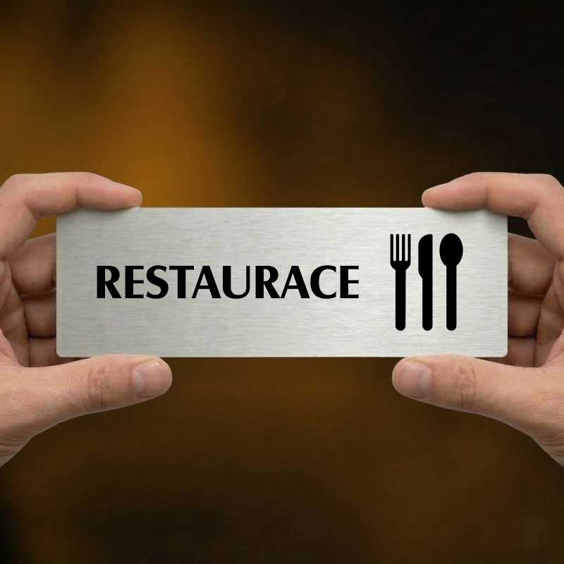 Restaurace, 240x79mm, zlatá popiska