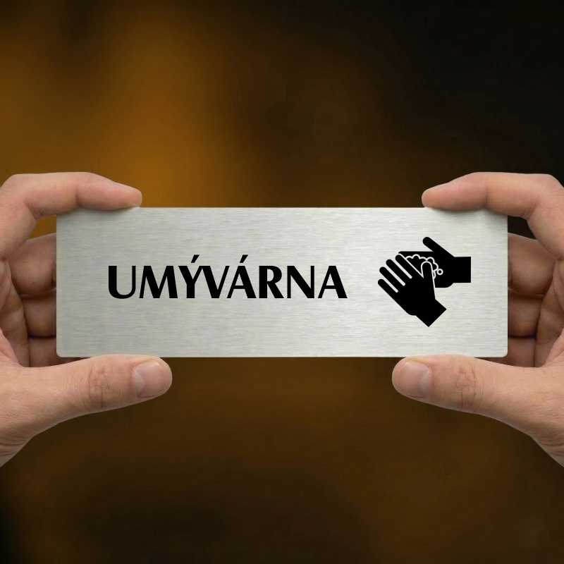 Umývárna, 200x66mm, zlatá popiska s ozdobou uprostřed