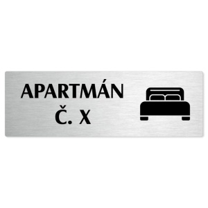 Apartmán č., stříbrná popiska na dveře