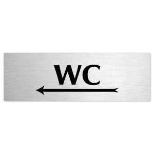 WC vlevo, stříbrná popiska na dveře